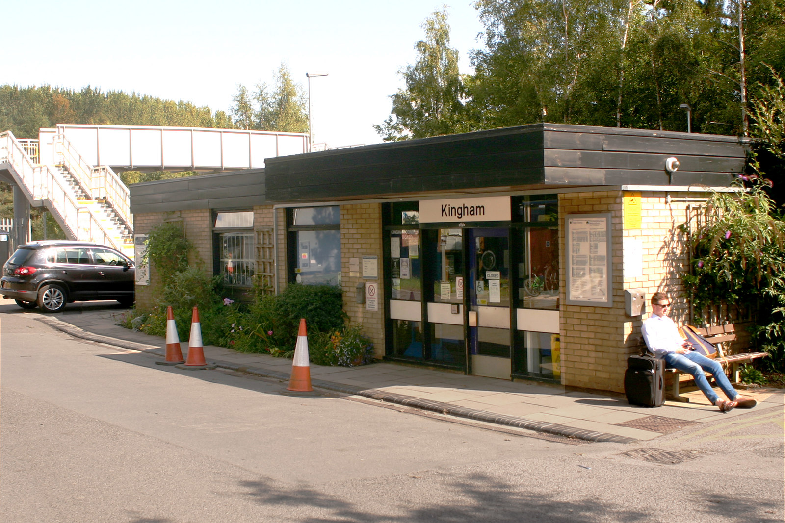 Kingham station forecourt